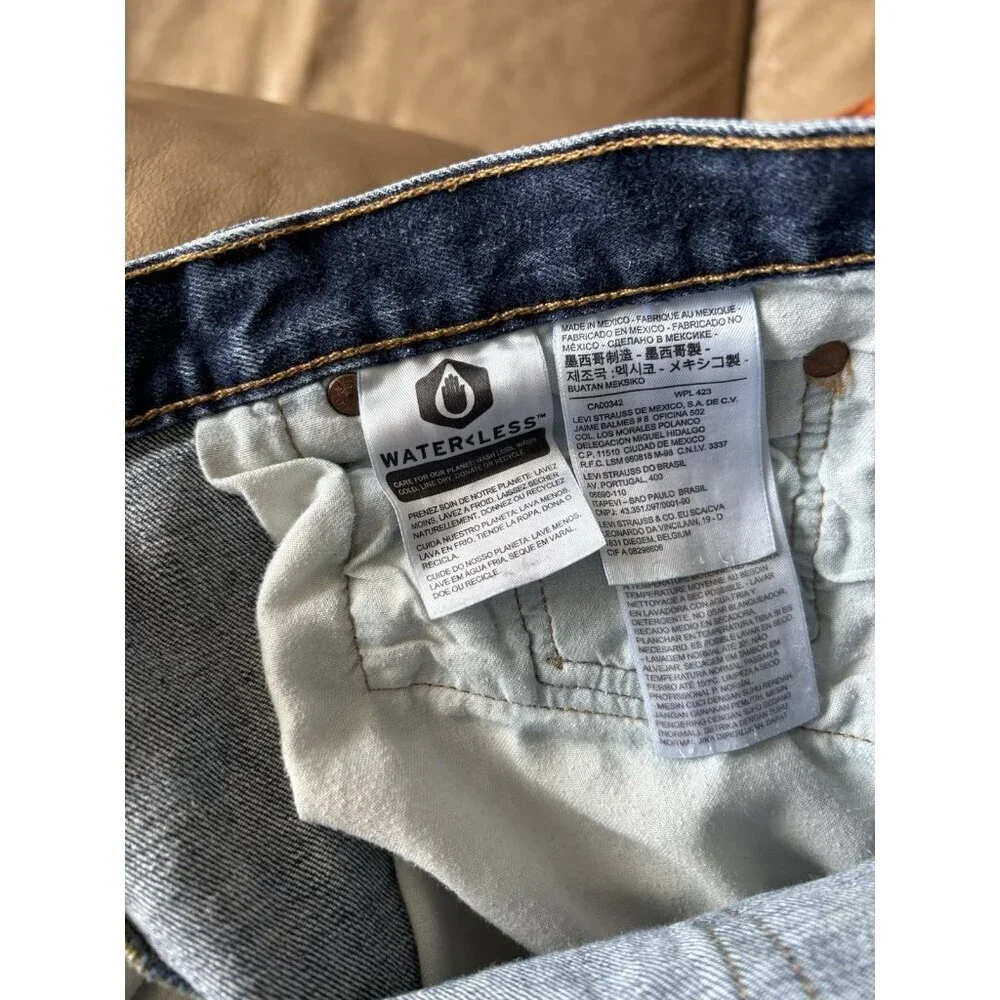 Levi's 501 Men Pants 33X32 Denim Original‎ Fit Straight Button Fly (waist 32)